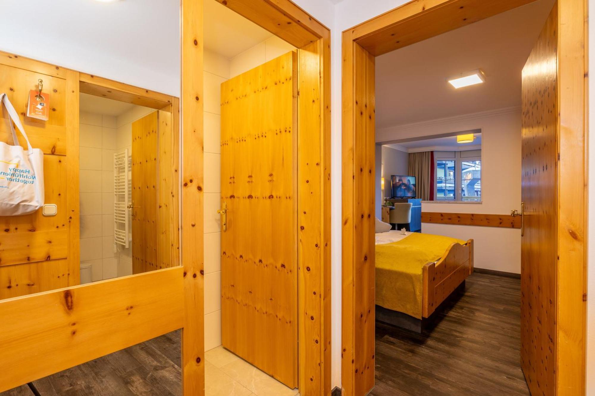 Jufa Alpenhotel Saalbach Екстер'єр фото